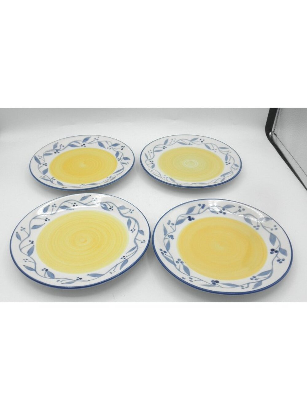 Celestino by Tabletops Unlimited 7.25 Inch Salad Plates Set of 4 Pattern TAUCELE